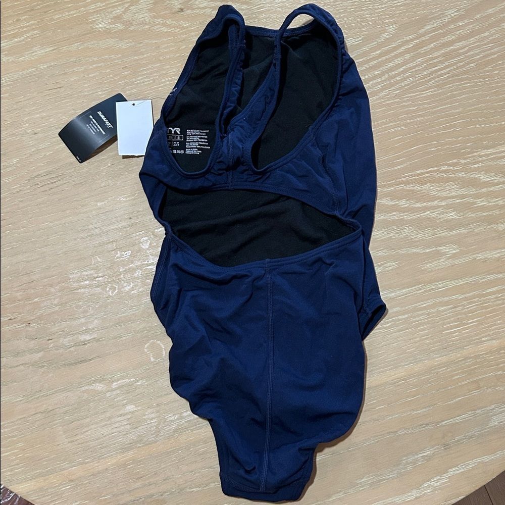 TYR Durafast Solid Maxfit One Piece Swimsuit, Navy, Size 28, NWT - Picture 4 of 9